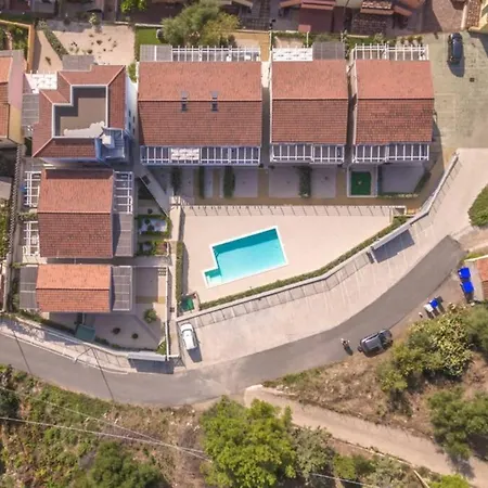 Mare Monte Villetta Villa *